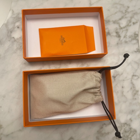 Hermés | Eyelash Curler - Picture 5 of 11
